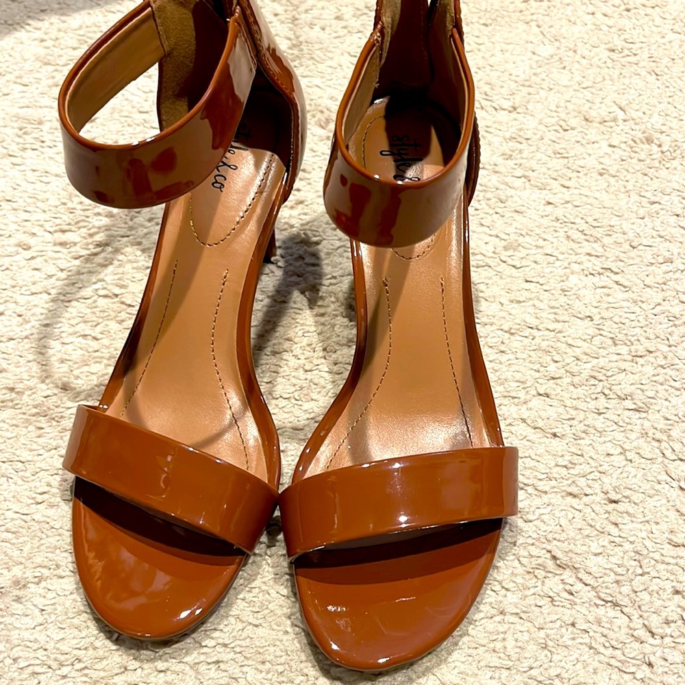 Ankle strap heel - Brown by “Style & Co” size 7